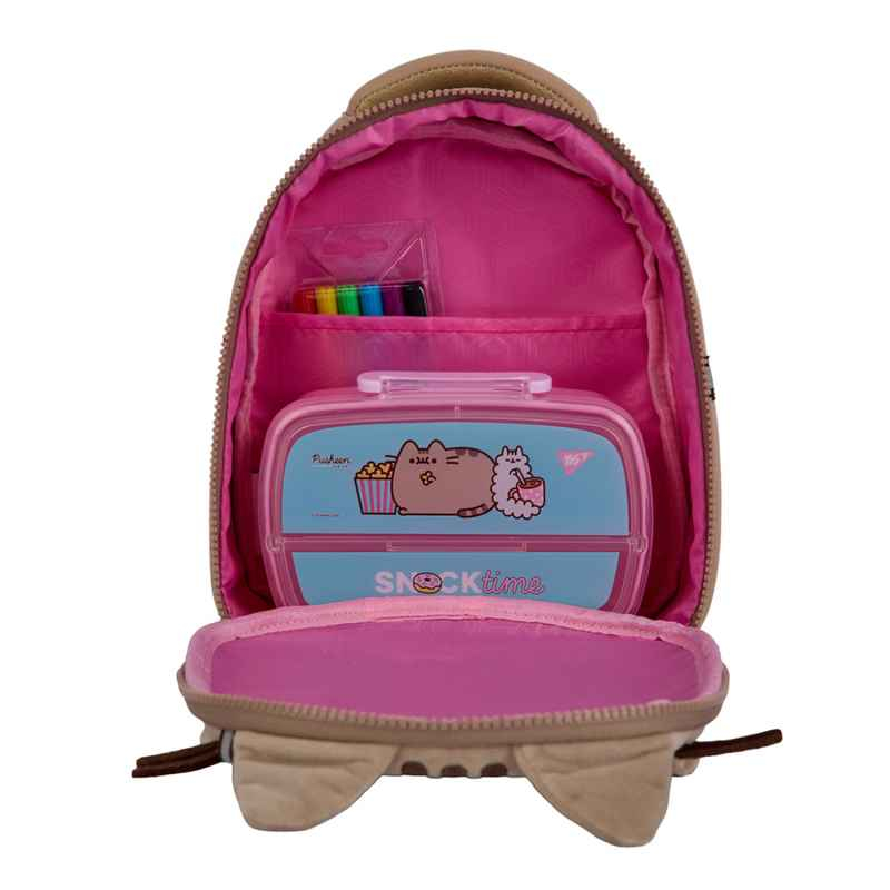 Внутрішній простір рюкзака YES Pusheen Fluffy K-33 з ланчбоксом Pusheen та фломастерами